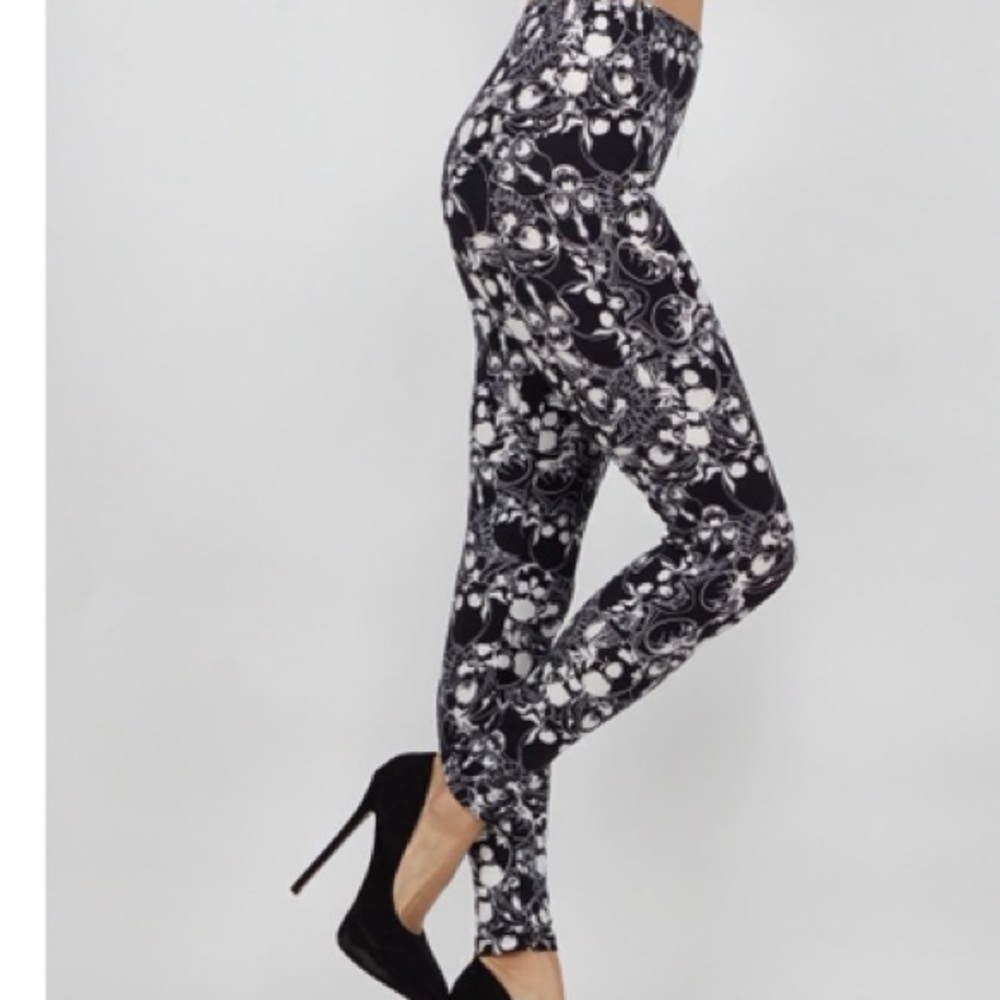 Casual fashion pants with skulls pattern sle15bkw